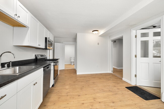 Photo - 137 Sandy Bottom Rd