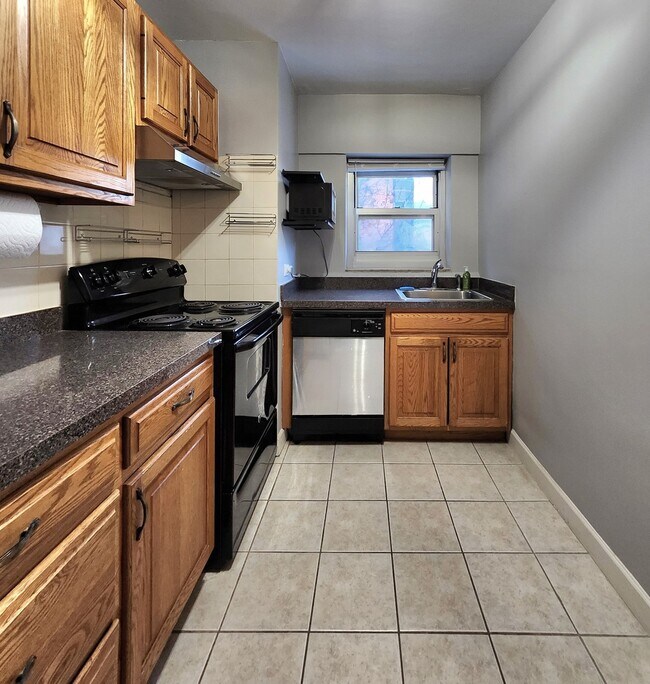 Photo - 4950 N Marine Dr Unidad 503