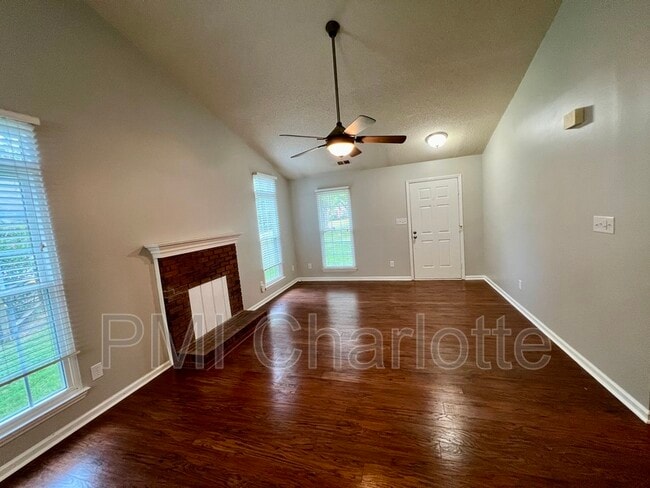 Photo - 10504 Grassy Plain Ct