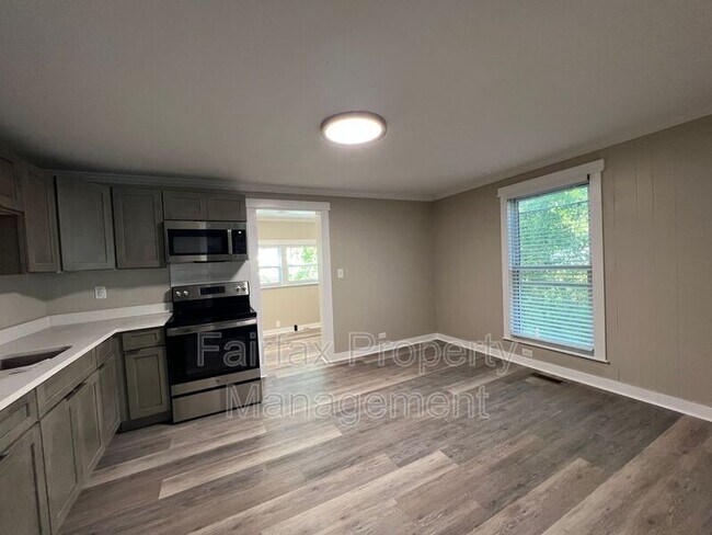 Photo - 919 Washington St Unidad B