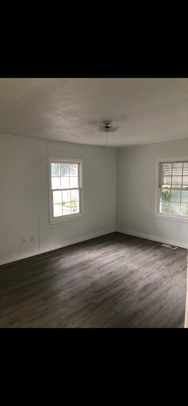 Photo - 1311 Alma Ave