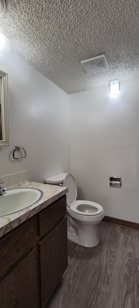 Photo - HEL5817 Unit B
