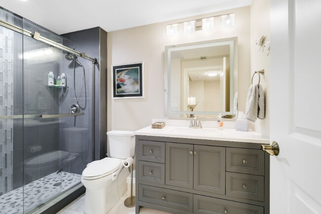 Photo - 5706 Cape Harbour Dr Unidad 110