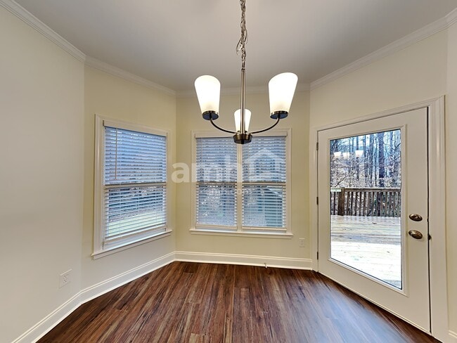 Photo - 113 Manous Drive