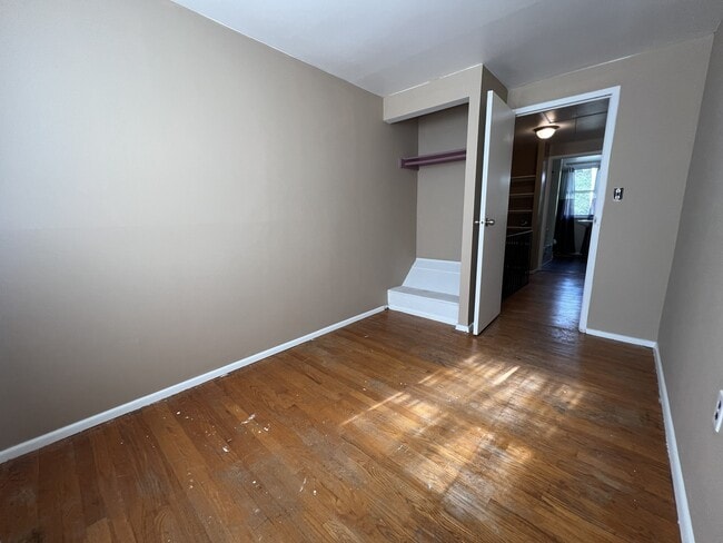 Photo - 7202 Sindall Rd