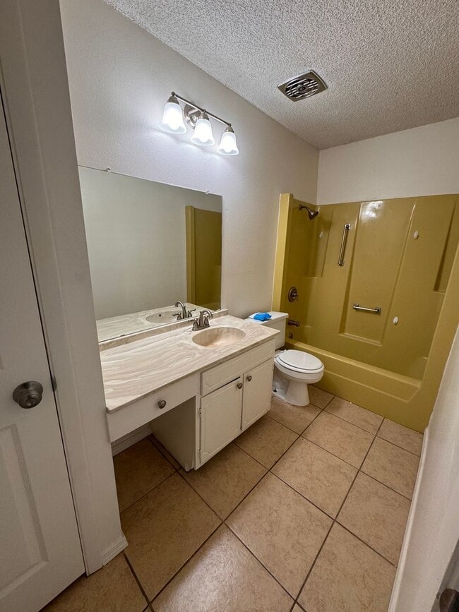 Photo - North Roswell Duplex