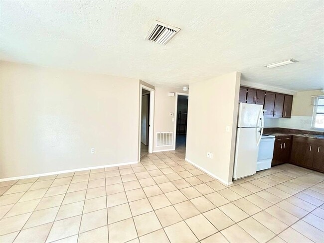 Photo - 5805 Delaware Ave