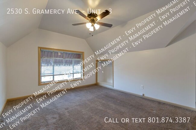 Photo - 2530 S Gramercy Ave Apartment Unit 3