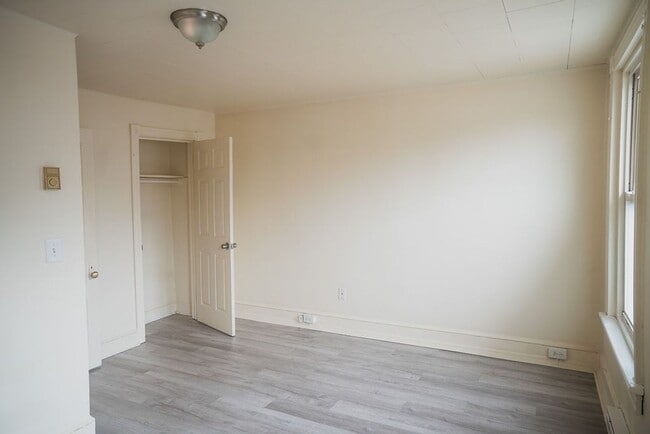 Photo - 315 State St Unit 2