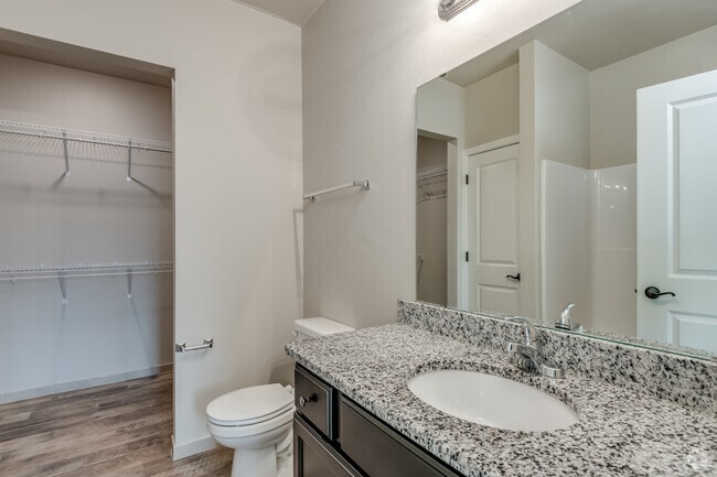 2 BR, 2 BA - 1,254SF