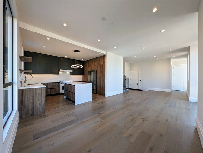 Photo - 2707 23rd St Unidad 3