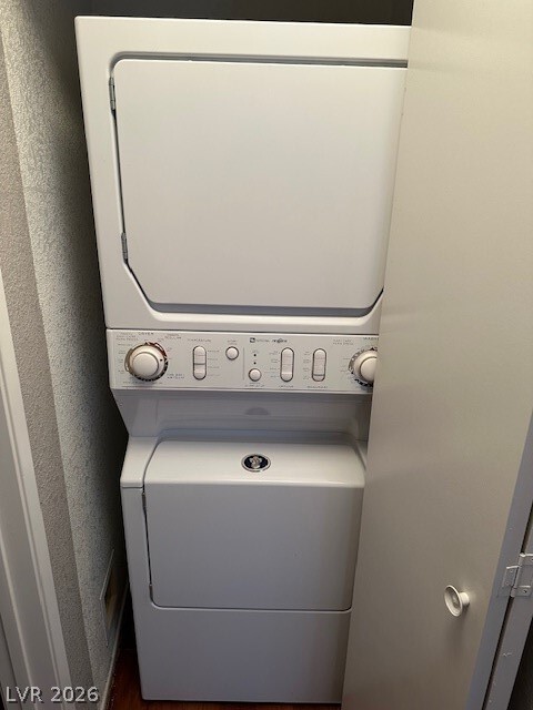 Photo - 5000 Red Rock St Unidad 317