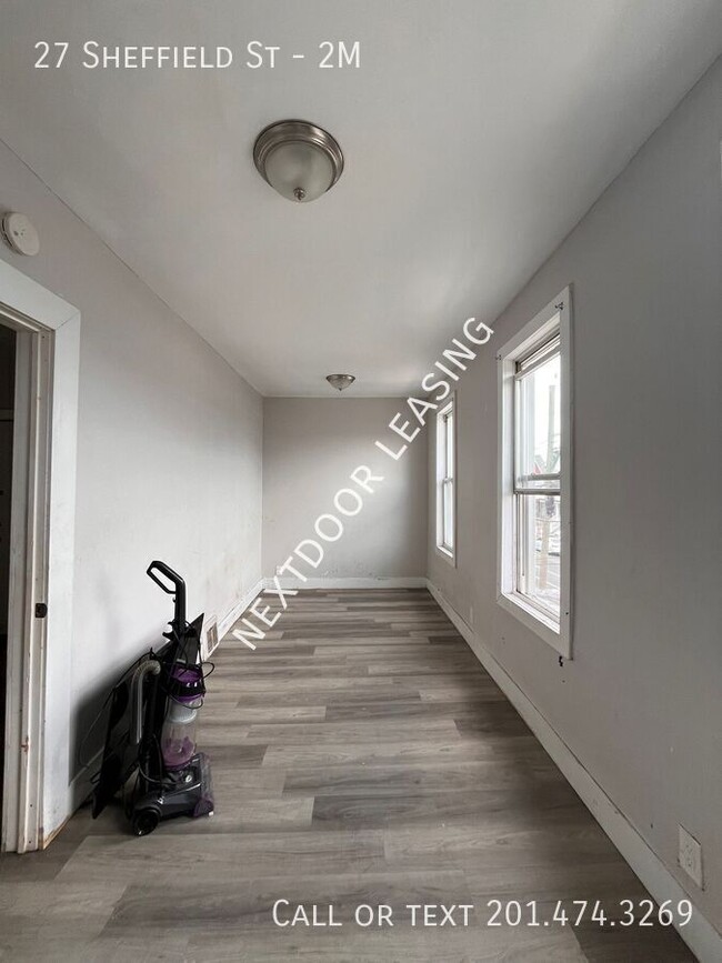 Photo - 27 Sheffield St Unit 2M