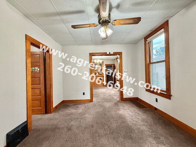 Photo - 4 Bedroom House- (Section 8 OK!)