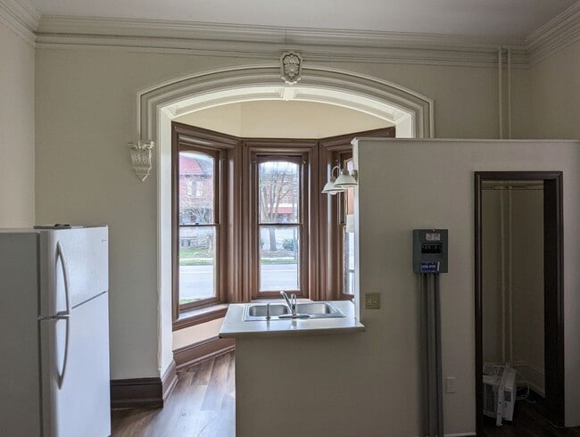 Photo - 334 Campbell St Unit 334 Campbell Street #1