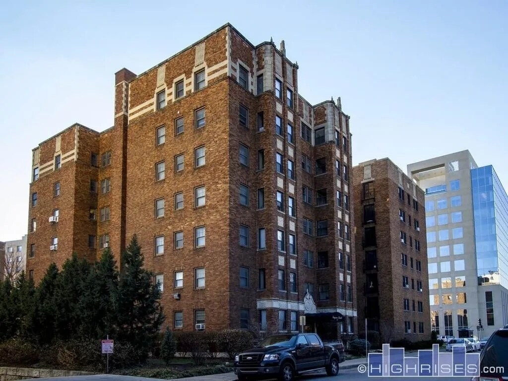 Eugene Field Apartments - Eugene Field Apartments