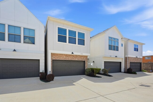 Photo - 1106 Yellow Pl