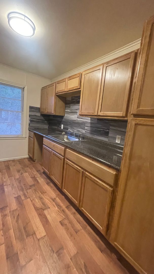 Photo - 1610 E 53rd St