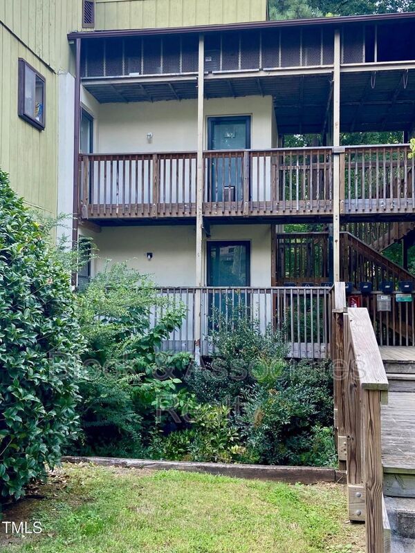 Building Photo - 617 Pine Ridge Pl Rental