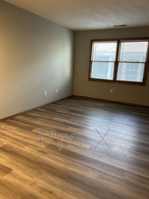 Photo - 207 E Carlton St Unit Apt. E