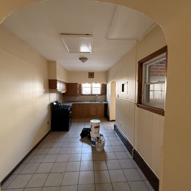 Photo - 713 S Front St