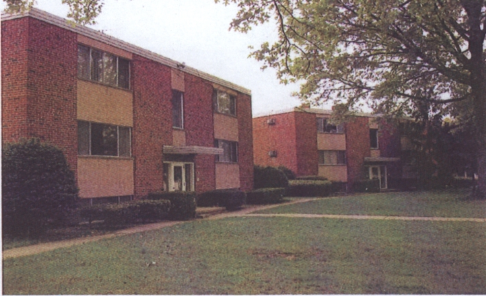 Photo - 17827-17833 Webb Cliff Apartments