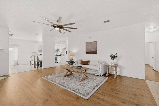 Photo - 6212 Topsail Dr