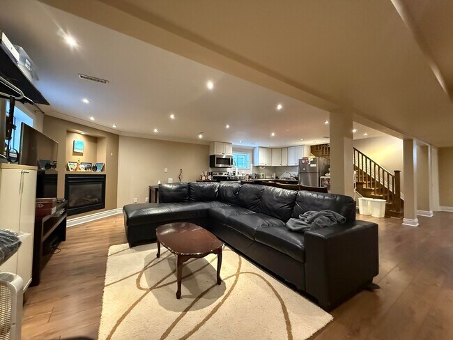 Photo - 7071 Baskerville Run