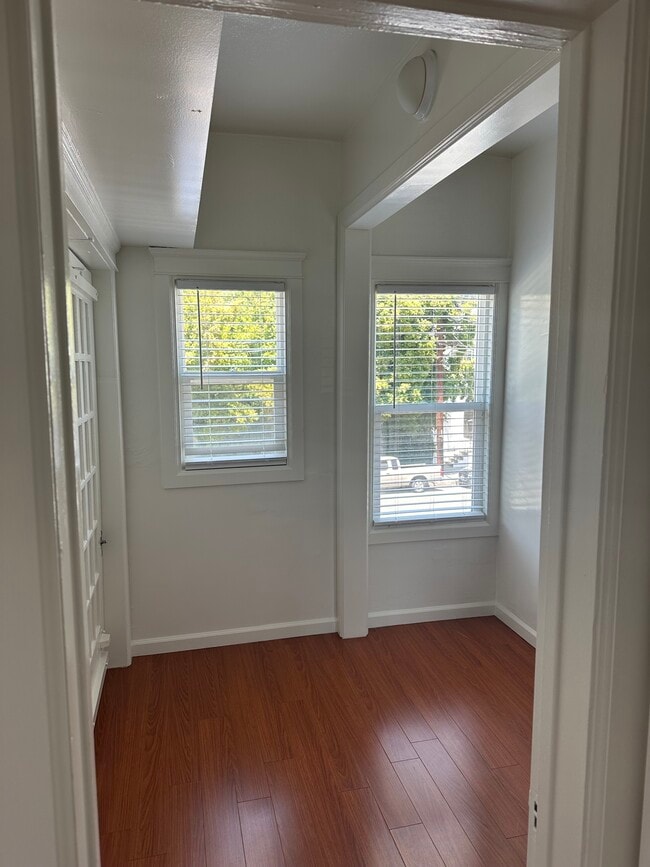 Photo - 5740 Franklin Ave Unidad 203