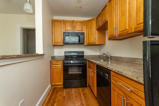 Photo - 138 Highland Ave Apartment Unit 15