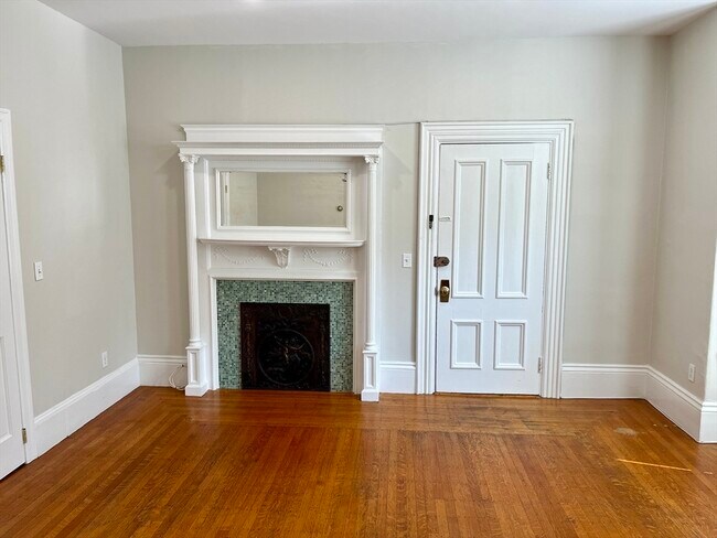 Photo - 66 Walnut St Unit 1