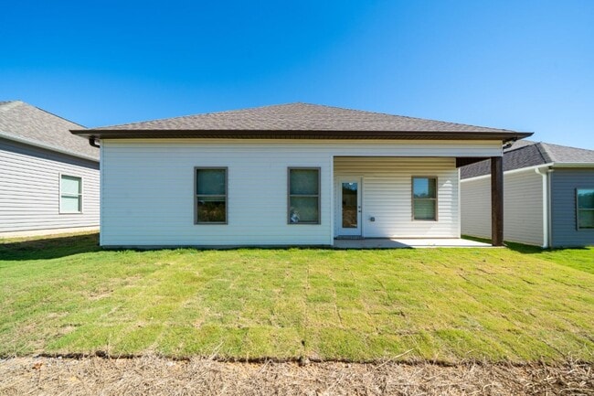 Photo - Move-In Ready 4 Bed, 2 Bath – Modern Upgrades & Appliances Included!