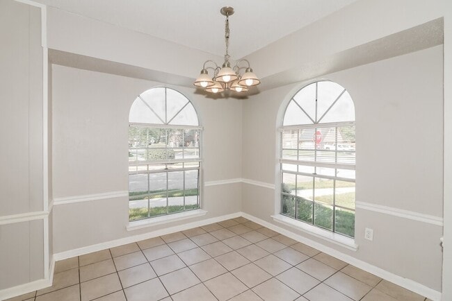Building Photo - 23127 Briarcreek Blvd Rental