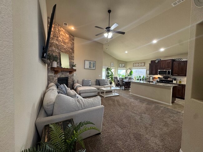 Photo - 6615 Colony Rd