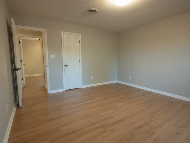 Photo - 11328 Snyder Rd