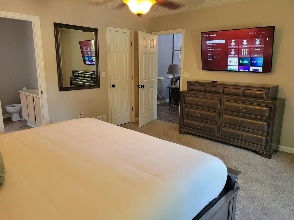 Photo - 1356 Velvet Creek Ct SW