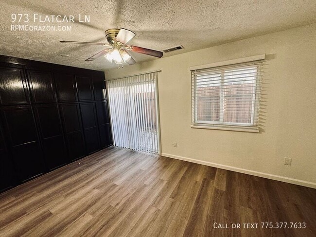 Photo - 973 Flatcar Ln