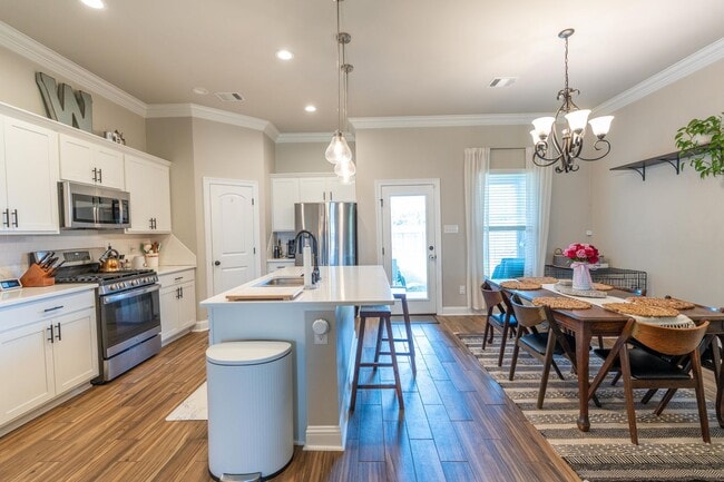 Photo - 3bed/ 2 bath home in Willow Heights
