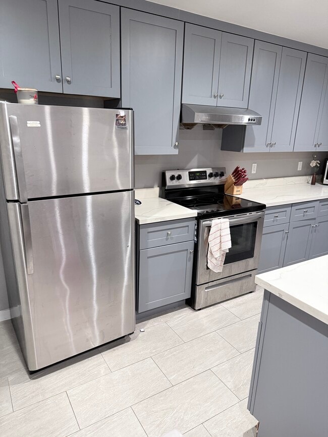 Photo - 2241 Village Ct Unidad 2