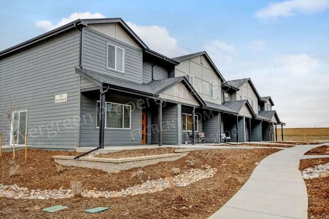 Photo - 2726 Barnstormer St