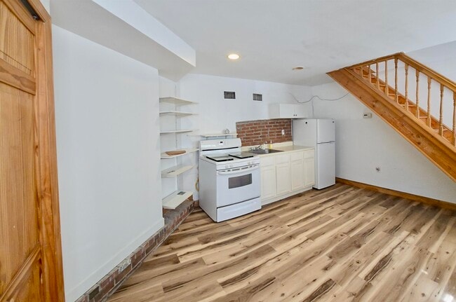 11 Wright Ave