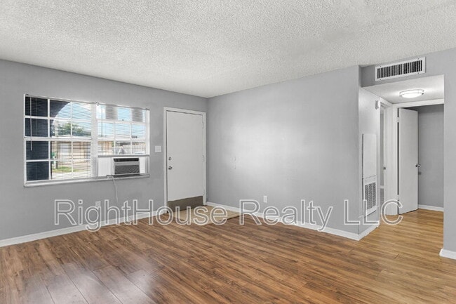 Photo - 601 State Ave Unit Apt 1