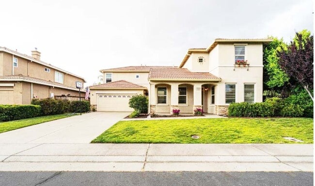 House - 1625 Albatross Way Unit 1