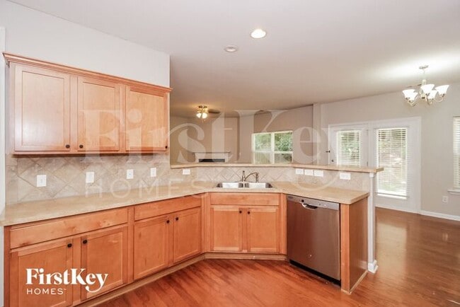 Photo - 219 Brookhaven Ct