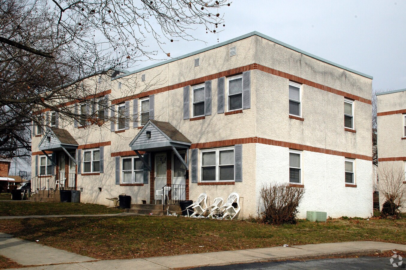 Photo - Flower Manor Apartments