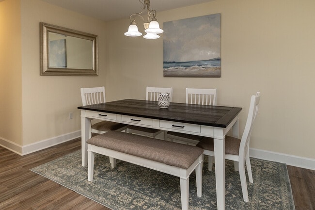 The Summit at Owings Mills Apartments