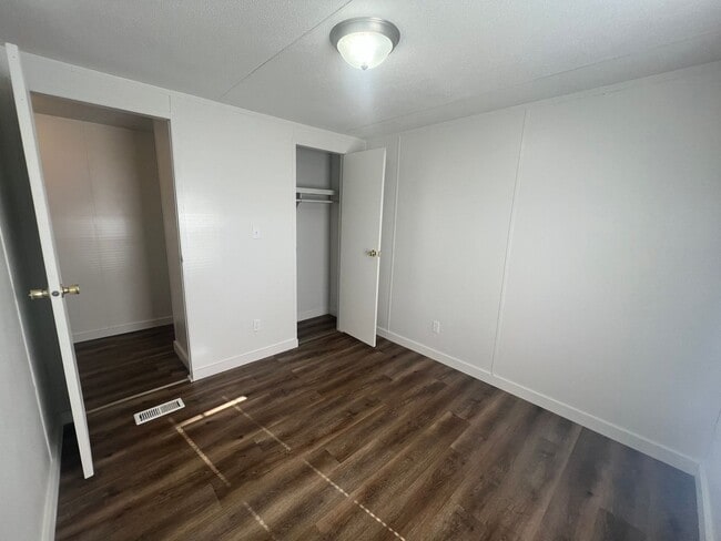 Photo - 3405 Cesar Chavez Dr