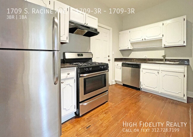 Photo - 1709 S Racine Ave Unidad 1709-3R