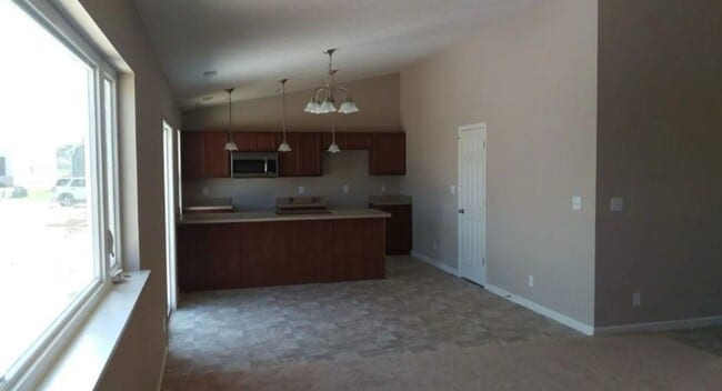 Photo - 2111 Rutherford Dr
