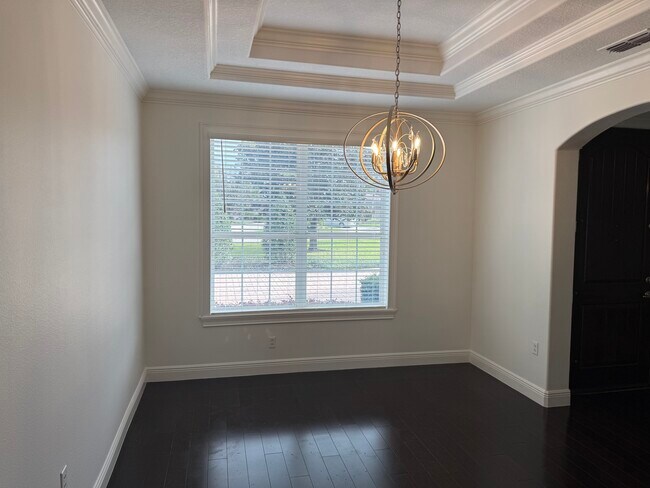 Photo - 3900 Lake Sarah Dr